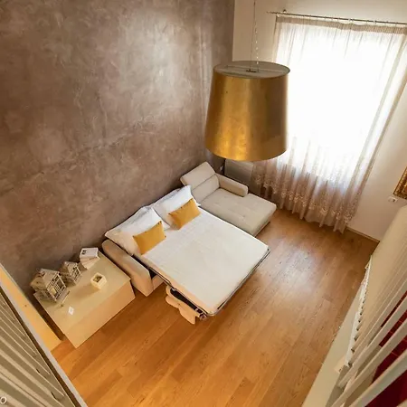 Elena House Gold Apartmán *